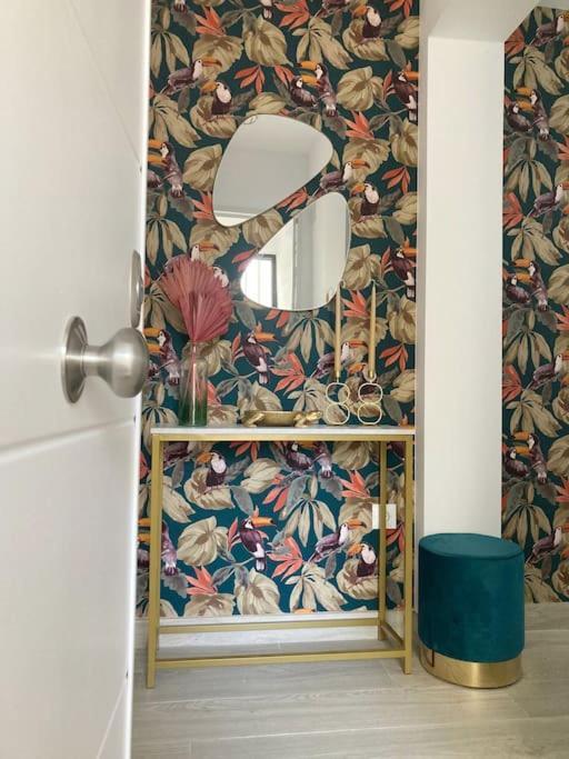 Apartamento Entero Con Solarium En Sabinillas, Con Piscina Y Al Lado Del Puerto De La Duquesa Manilva Eksteriør billede