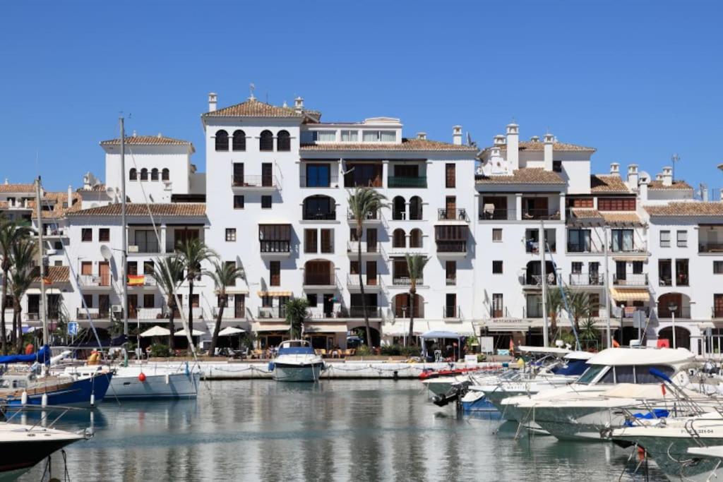 Apartamento Entero Con Solarium En Sabinillas, Con Piscina Y Al Lado Del Puerto De La Duquesa Manilva Eksteriør billede